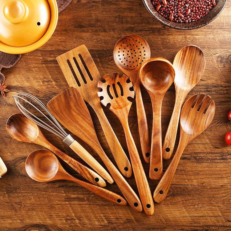 مجموعة أدوات المطبخ الخشبية
